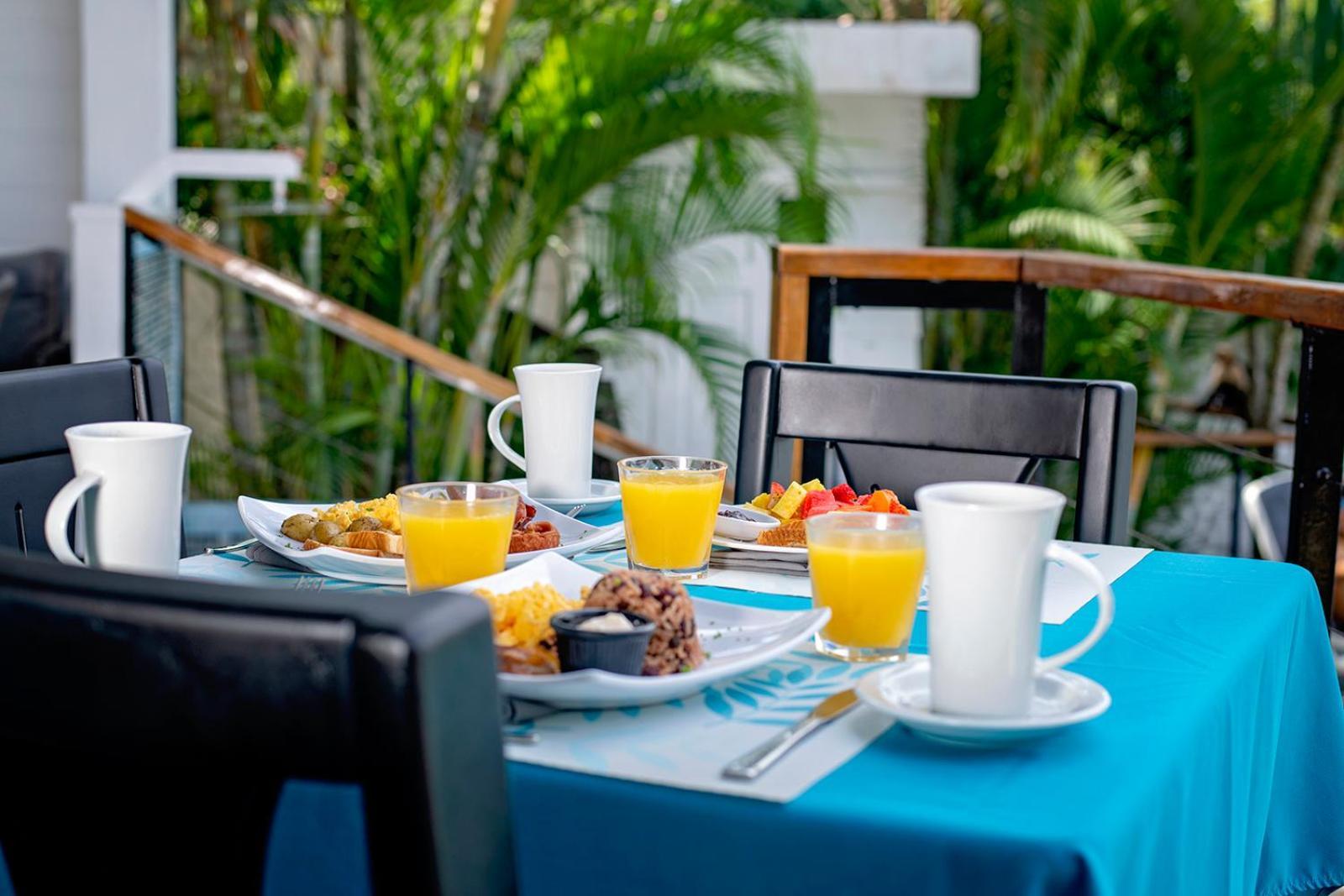 Villa Roca Boutique Resort & Suites - Adult Only マヌエル・アントニオ エクステリア 写真